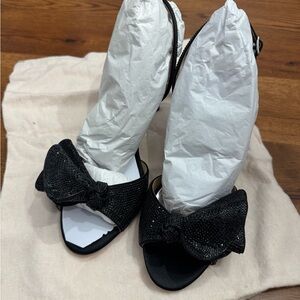 BADGLEY MISCHKA Elegant Black Bow Women's Sandals